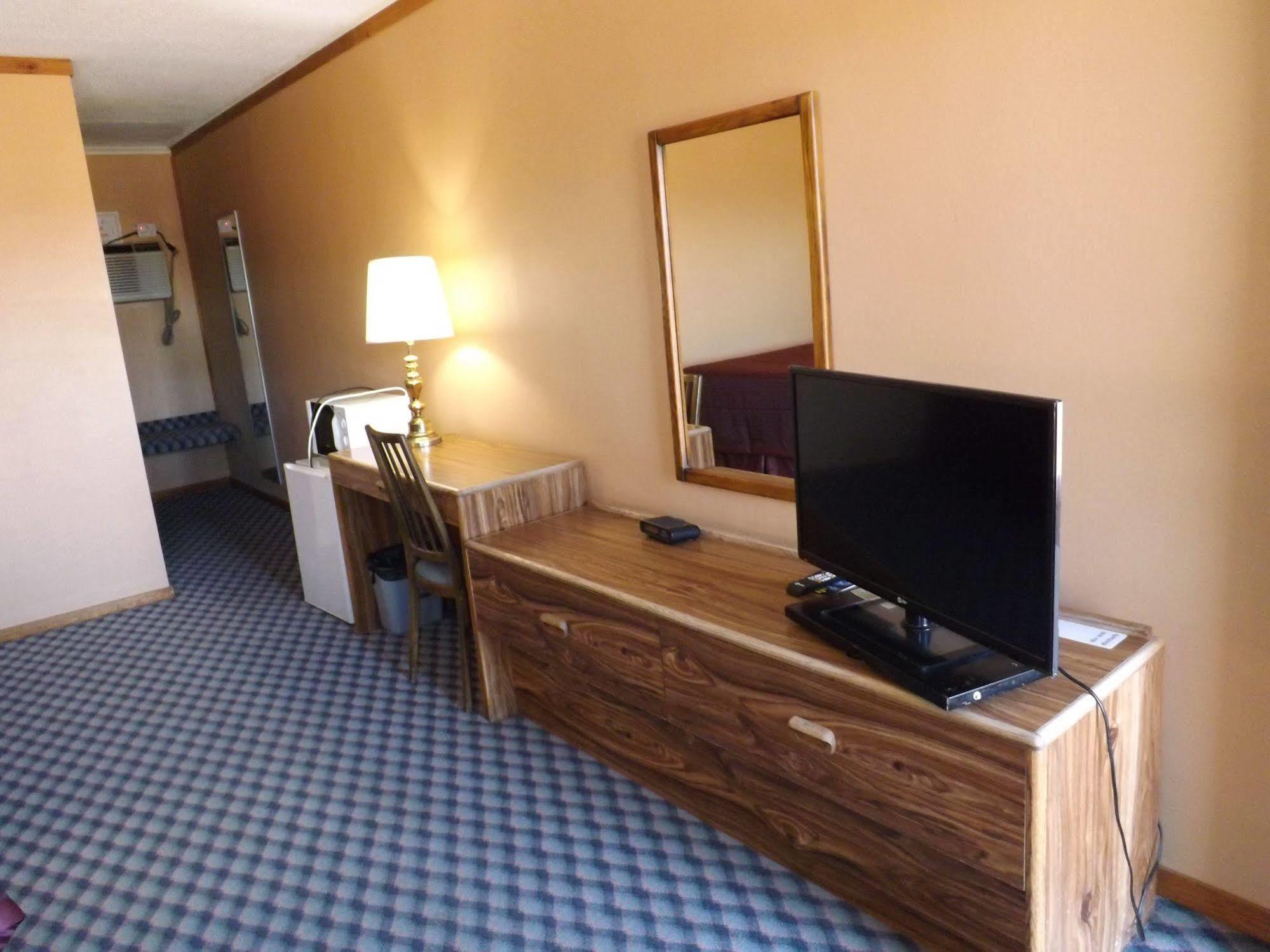 Tristar Inn Xpress Tucumcari Exteriör bild