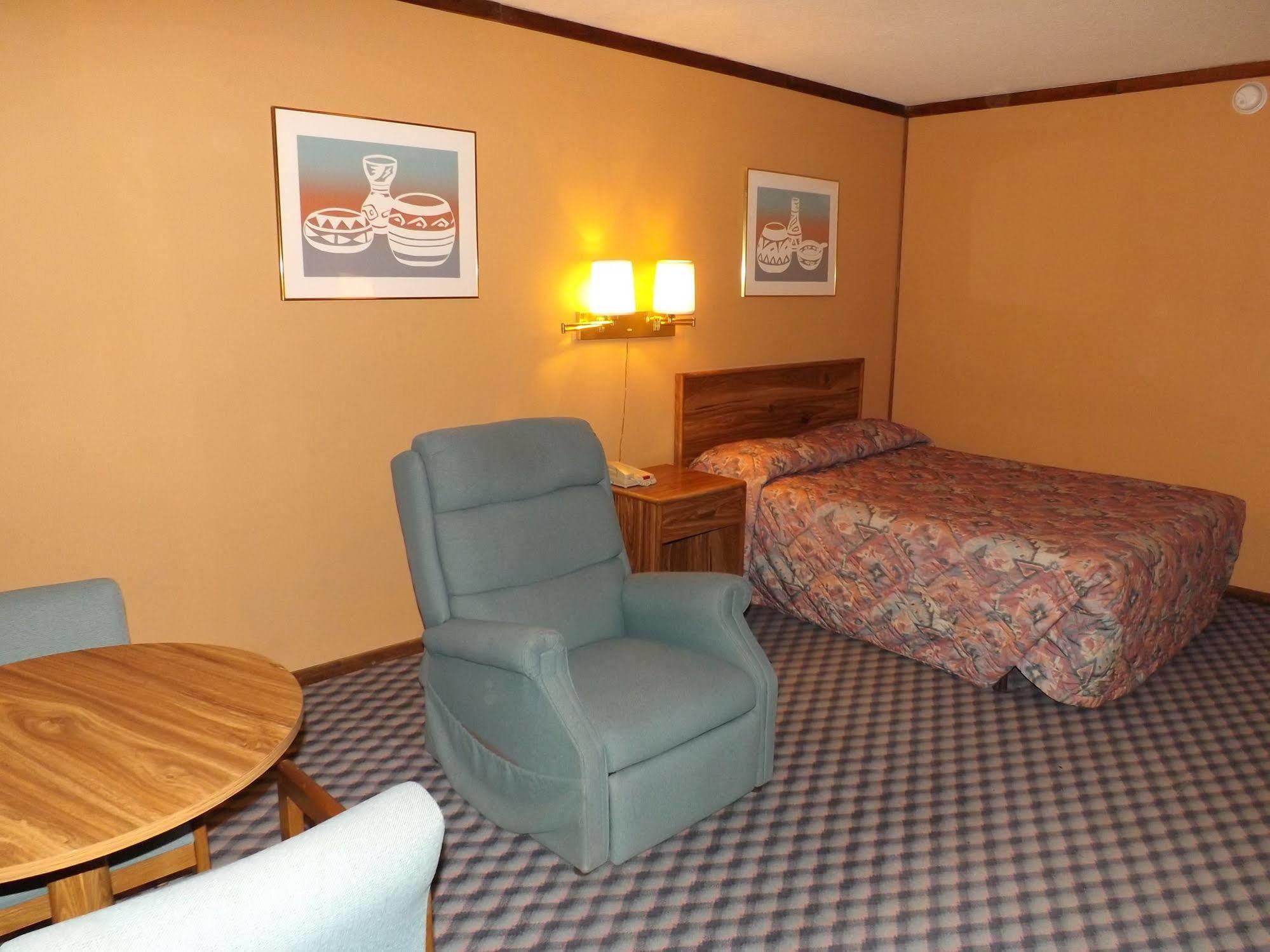 Tristar Inn Xpress Tucumcari Exteriör bild