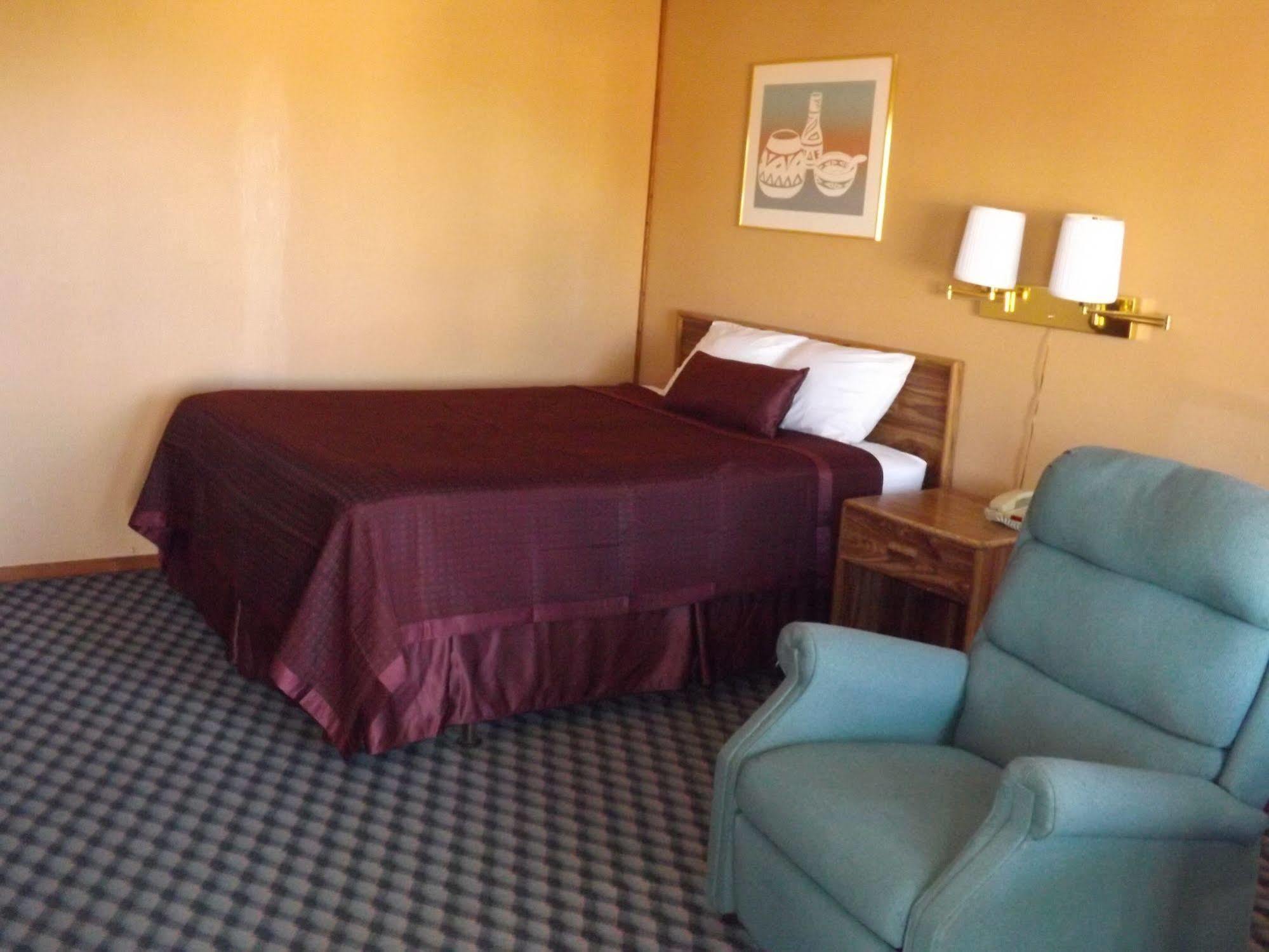 Tristar Inn Xpress Tucumcari Exteriör bild
